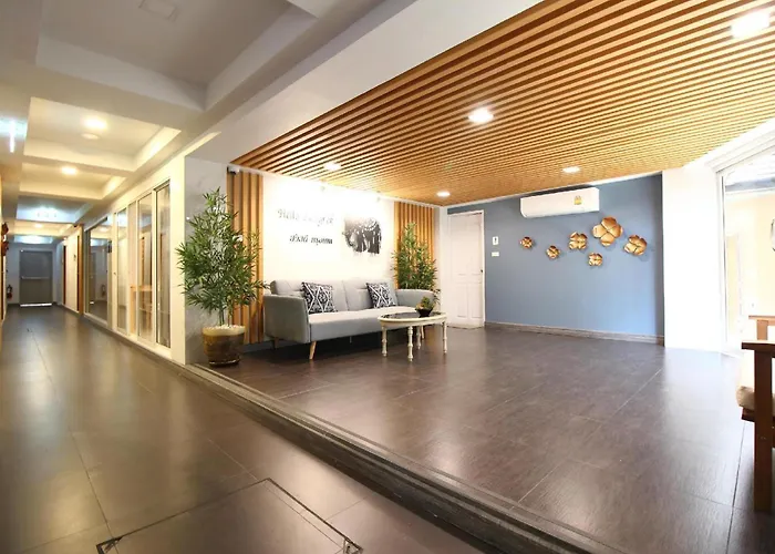 Hotel Super Oyo 483 Pannee Khaosan Bangkok