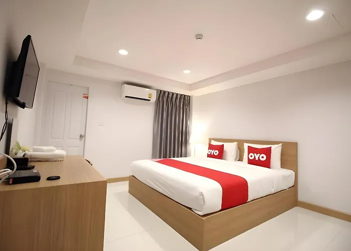 Super Oyo 483 Pannee Khaosan Hotel Bangkok
