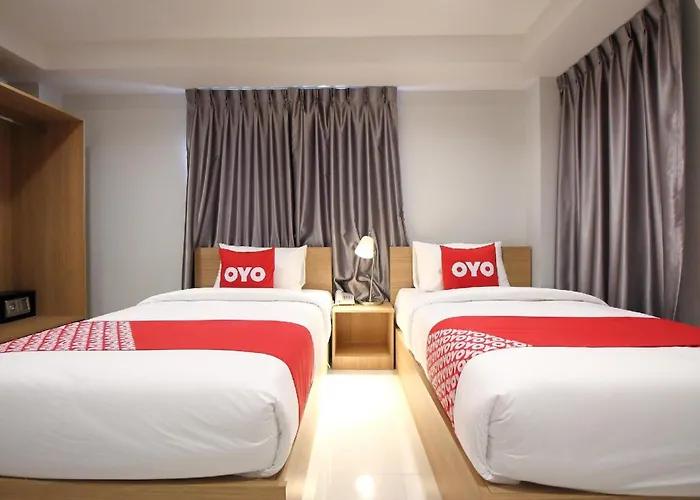 Hotel Super Oyo 483 Pannee Khaosan