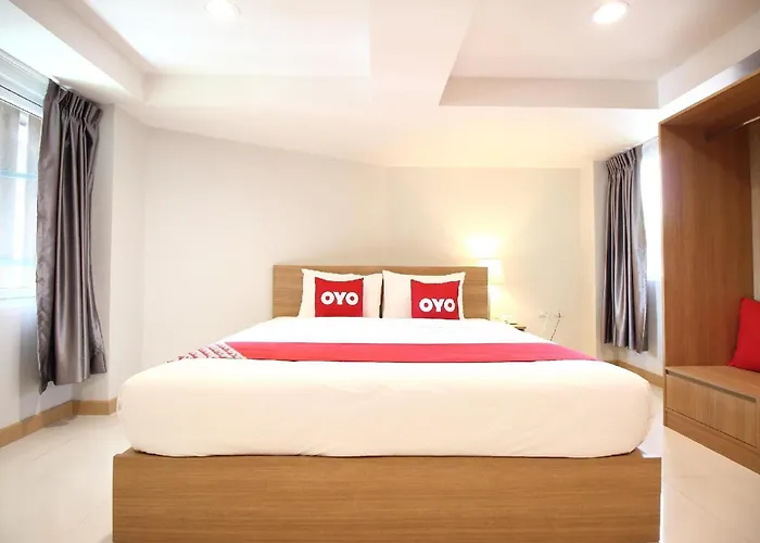 Super Oyo 483 Pannee Khaosan Hotel Bangkok
